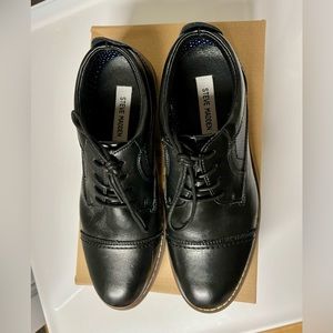 Steve Madden Leather Boliverr Dress Shoes Big Boys Size 6 Black LaceUp Excellent